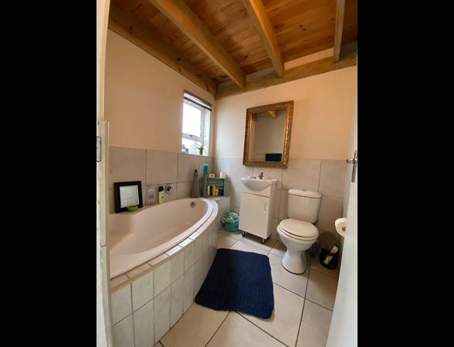 2 BEDROOM TOWNHOUSE FOR SALE IN LAGUNA SANDS